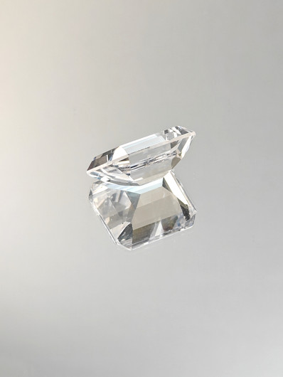Kvartsi 17,4 ct, smaragdi