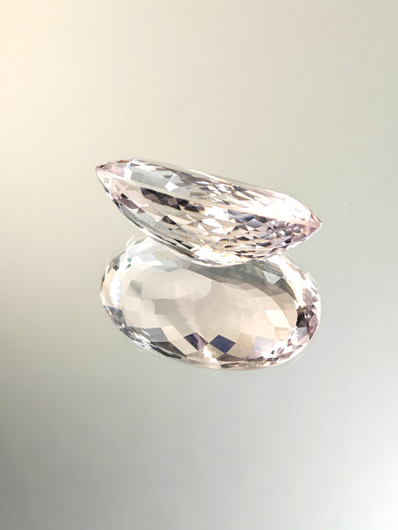 Ametisti 37,9 ct, ovaali
