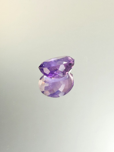 Ametisti 12,3 ct, ovaali