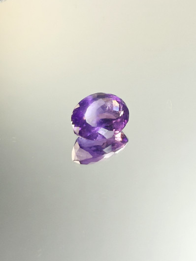 Ametisti 12,3 ct, ovaali