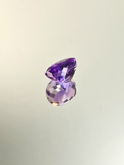 Ametisti 7,9 ct, ovaali