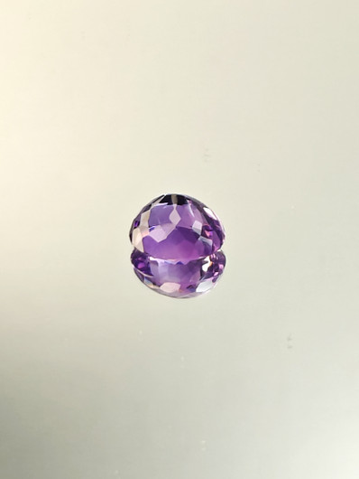 Ametisti 7,9 ct, ovaali