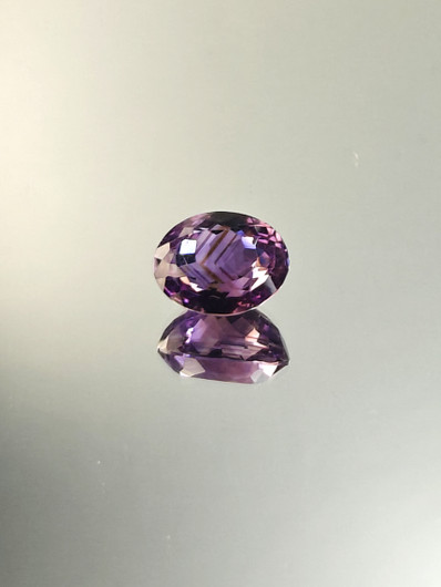 Ametisti 12,1 ct, ovaali