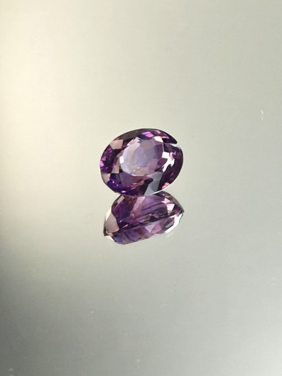 Ametisti 12,1 ct, ovaali