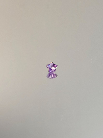 Ametisti 0,1 ct, tähti