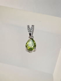 individual silver pendant with real Peridot