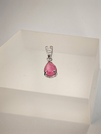 yksilöllinen hopeariipus aidolla Ruusu kvartsilla