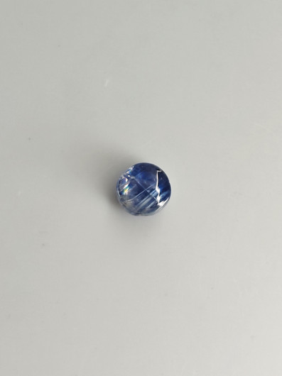 Kyaniitti 2.4 ct pyöreä