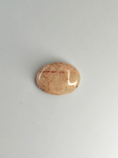 Rutiilikvartsi 13.4 ct, ovaali