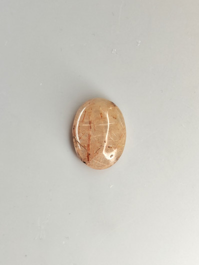 Rutiilikvartsi 13.4 ct, ovaali