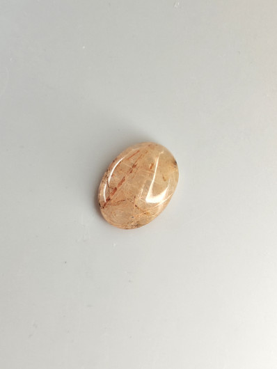 Rutiilikvartsi 13.4 ct, ovaali