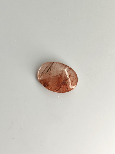 Rutiilikvartsi 10.8 ct, ovaali