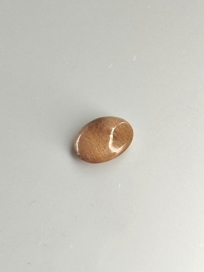 Rutiilikvartsi 8.2 ct, ovaali