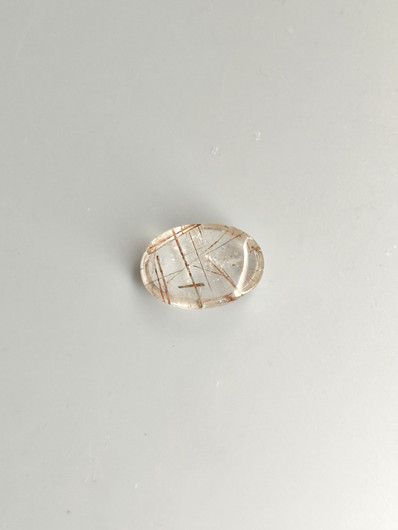 Rutiilikvartsi 11.3 ct, ovaali