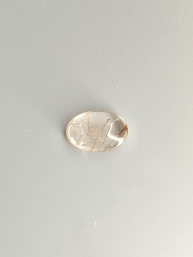 Rutiilikvartsi 9.5 ct, ovaali