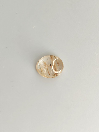 Rutiilikvartsi 2.2 ct, ovaali