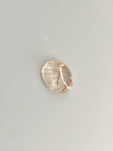 Rutiilikvartsi 2.4 ct, ovaali