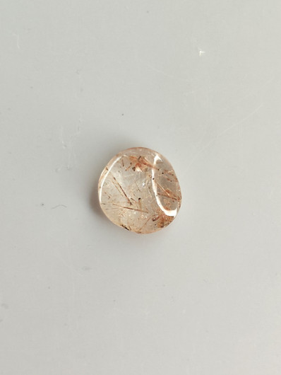 Rutiilikvartsi 3.2 ct, pyöreä
