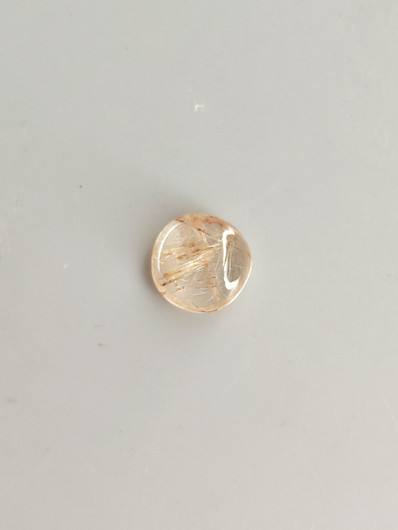 Rutiilikvartsi 2.2 ct, pyöreä