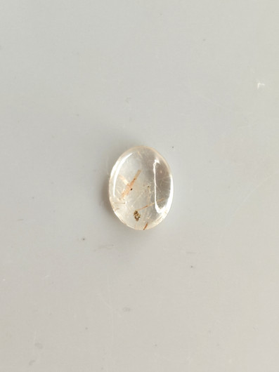 Rutiilikvartsi 1.9 ct, ovaali