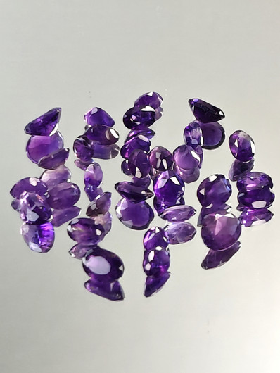 Ametisti erä (4x3 -7x5 mm) ovaali