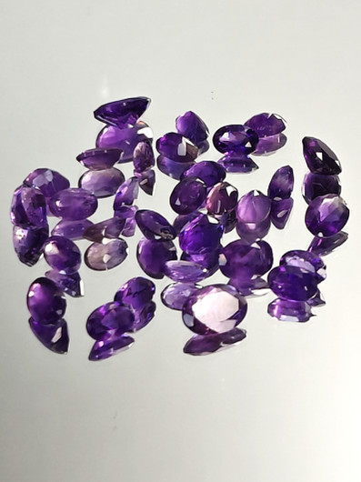 Ametisti erä (4x3 -7x5 mm) ovaali