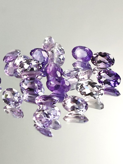 Ametisti erä (3x2 - 5x4 mm) ovaali