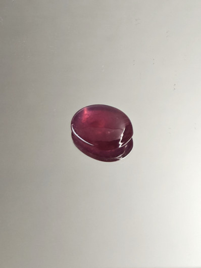 Rubiini 4,9 ct ovaali