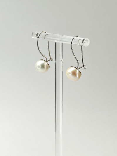 Vintage silver pearl earrings