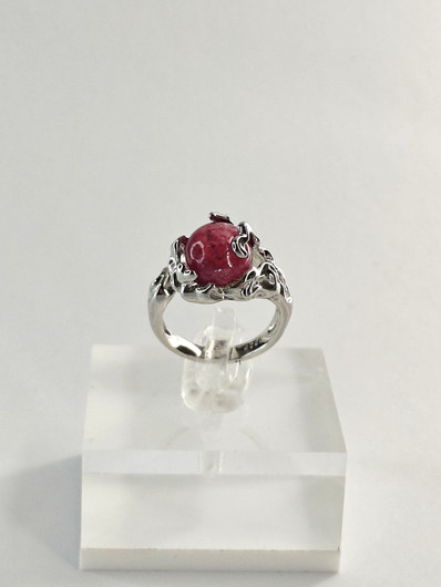 yksilöllinen säädettävä hopeasormus aidolla Safiirillä 