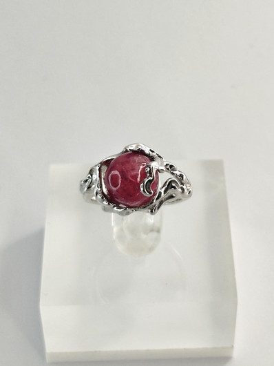 yksilöllinen säädettävä hopeasormus aidolla Safiirillä 