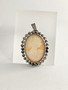 Vintage hopeinen camée ripus