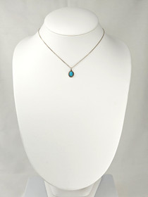 Vintage hopeinen turkoosi riipus ketjulla