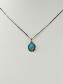 Vintage hopeinen turkoosi riipus ketjulla