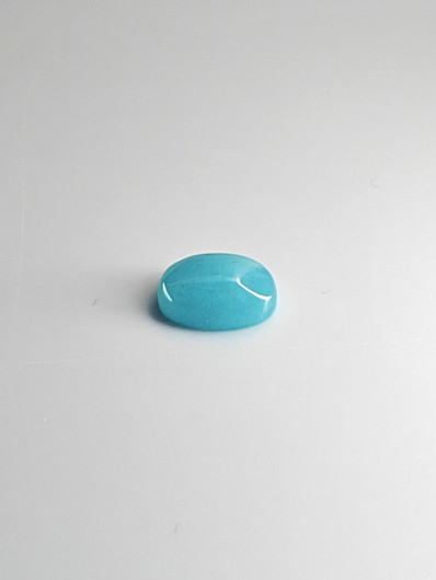 Turkoosi 9,8 ct ovaali