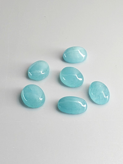 Turkoosi erä ( 9 x 7 - 9 x 6 mm) ovaali