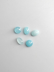 Turkoosi erä ovaali ja pyöreä