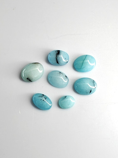 Turkoosi erä  7 kpl ( 14 x 11 - 9 x 7 mm) ovaali