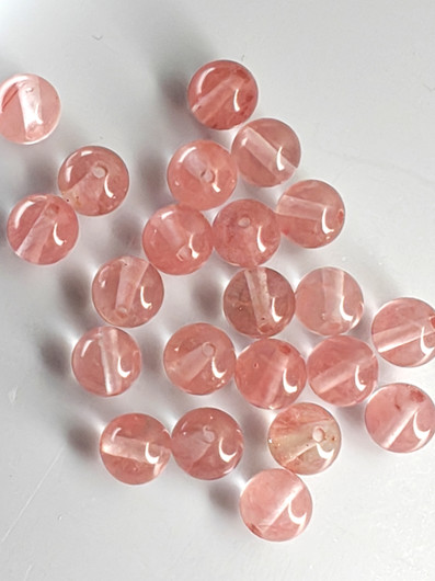 Kirsikkakvartsi erästä  1   pyöreä pallo ( 8 mm )