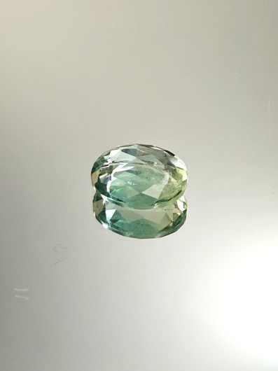 Fluoriitti 7,3 ct, ovaali