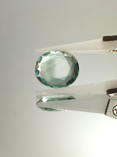 Fluoriitti 7,3 ct, ovaali