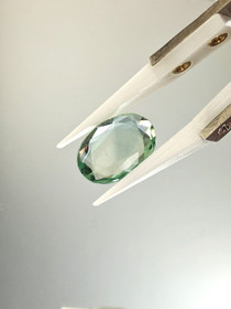 Fluoriitti 6,4 ct, ovaali
