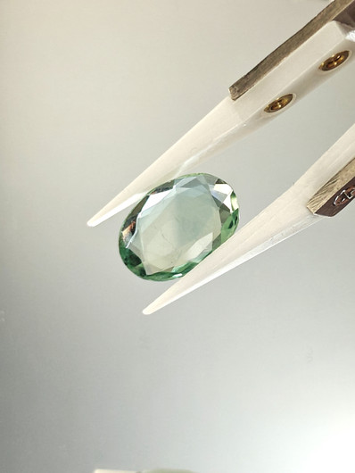 Fluoriitti 6,4 ct, ovaali