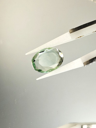 Fluoriitti 5,6 ct, ovaali