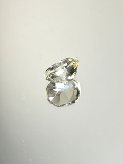Prasioliitti 2,7 ct ovaali
