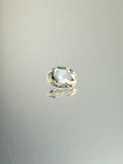 Prasioliitti 2 ct ovaali