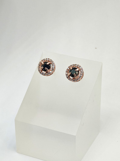 yksilöllinen kullan sävyiset hopeiset onyx korvakorut koristekivillä