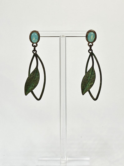 Vintage korvakorut korukivillä