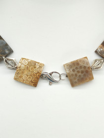 Antiikki koralli  fossiili kaulakoru