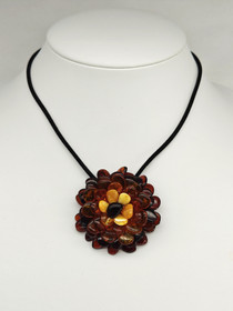 Vintage riipus \ rintakoru Itä-meren Meripihkalla